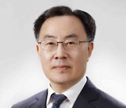 [ET시론]'K-산업' 시대 변화를 앞서가는 한국 경제의 열쇠