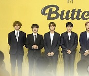 표는 던져졌다..BTS, 재수 끝에 그래미 트로피도 들어 올릴까