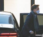 경찰, '이성윤특혜' '미공개 정보이용 주식' 혐의 김진욱 불송치