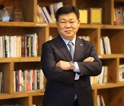 [인터뷰] 최영권 우리운용 대표 "액티브 ETF로 ESG 시장 선도"