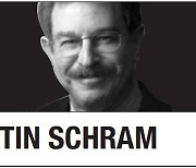 [Martin Schram] The Big Truth -- democracy's secret weapon