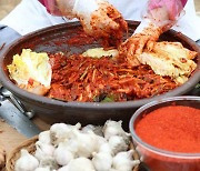 Korea's kimchi exports at a new record high of $159.9 mn in 2021