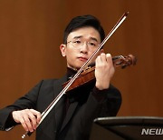 바이올리니스트 김동현 ''22°C의 산뜻함' 첫선..일상 되찾는 소망 담아"