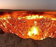 [영상] 50년째 불타는 투르크메니스탄 '지옥의 문', 이번엔 닫힐까?
