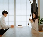 박정현, '다시 겨울이야' MV 스틸컷..서지수x김재원 '연인 호흡'