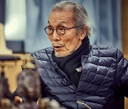 [피플's] '58년 내공' 오영수, 월드클래스 깐부잖아..연극도 매진