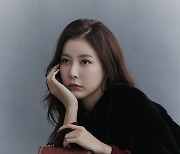 [화보] 잔잔한 매력 뿜뿜! '헬로트로트' 장혜리 화보 공개