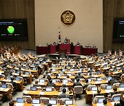 '반도체 특별법' 국회 본회의 통과..투자·R&D 등 파격 지원