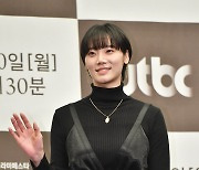 故김미수 아버지 "아직도 현실 안 믿겨, 추측성 글 자제 부탁"[전문]