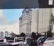 [영상]광주 서구 신축 아파트 외벽 붕괴..1명 경상, 차량 10여대 파손(종합)