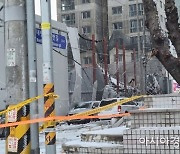 광주 아파트 붕괴사고 '수색 재개'..구조견 6마리·구조 팀 투입