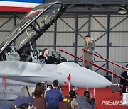 대만 최신형 전투기 F-16V, 훈련 도중 해상 추락