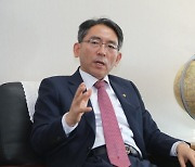 "기업 스스로 찾아오는 동남권 미래산업 전초기지 만들 것"