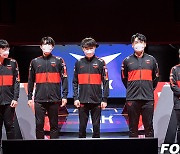 [LCK] 돌다리도 두들긴 T1, 광동 프릭스에 완승(종합)