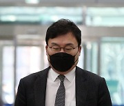 이스타항공 창업주 이상직 의원 '징역 6년' 법정구속