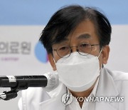 중앙임상위원장 "기존 엄격한 K-방역, 오미크론 대응에 부적절"