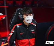 '페이커' 이상혁의 소망, "2022시즌 T1, 힘든 순간 같이 이겨내는 팀 되기를" [LCK 톡톡]