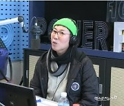 49세 김영철 "모솔 아냐, 김태희♥비 열애에 묻혔다" (철파엠)