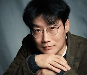 황동혁 감독 "'오겜', 韓 최초 넷플릭스 1위 목표로 만들어..차기작은 미래물" [종합]