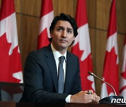"미접종자는 보건세 내라"..加 퀘벡 발표에 하루 7000명 예약 폭증