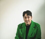 '경관의 피' 조진웅, TV·라디오·유튜브 '열혈 홍보맨'