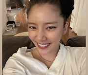 손담비, '♥이규혁'과 연애 시작 후 웃음꽃 만발 "운동 가자아"