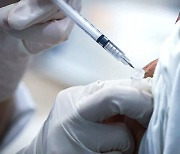 [단독] 특허 없는 첫 코로나 백신.."한국 생산 참여 기대"