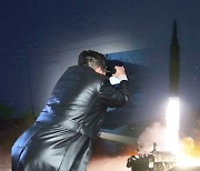 한미일 국방 고위 당국자 전화 협의..북한 미사일 발사 이틀 만