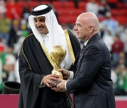 "저 무서운 월드컵을 축하해?"..칸토나, 카타르 월드컵 맹비난