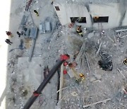 [속보] 광주 아파트 붕괴사고 실종자 발견 사흘 만에 구조