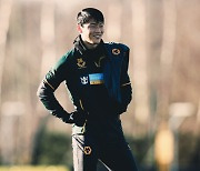 '희 이즈 백' 황희찬, 2주 빠른 훈련 복귀에 팬들 환호