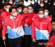 경남선대위 필승결의대회 참석하는 윤석열 후보