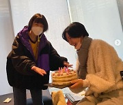 안영미, 주현영 생일 축하 "생색은 내가"