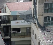 경찰·노동청, 신축아파트 붕괴사고 현장사무소 합동 압수수색