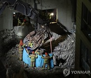 [1보] 지하서 발견된 붕괴 현장 실종자 1명 구조 완료..사망 추정