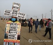 India Virus Outbreak Hindu Festival