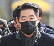 경찰 '40억 의혹' 성남시의회 前 의장 최윤길 구속영장