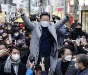 이재명, 강원도 부대 재배치 문제에  "야전 부대 시설 돈 별로 안들어 적극 추진"