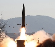 북한, 지난해 9월 이어 또 열차서 미사일 발사..방어망 무력화 가능