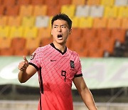 한국, 조규성 A매치 데뷔골로 1-0 리드