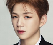 강다니엘 '일기장 선물하고픈 스타' 1위..2위는 김선호