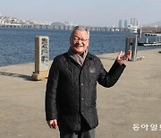 "이제는 'K-조각' 차례"..한강에 세계 최대 조각전 연 윤영달 회장