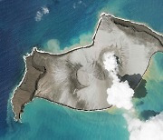 남태평양 해저화산 분출, 일본에 쓰나미..최대 3m 예상