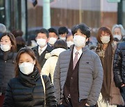 코로나 6차 유행기 일본, 일일 신규 감염자 2만 5,000명 선