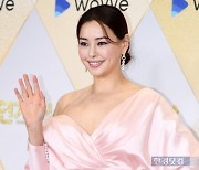 배우 이하늬, 결혼 한 달 만에 '임신' 소식.."6월 엄마 된다"