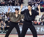 [포토S] 김선형, 남다른 춤선