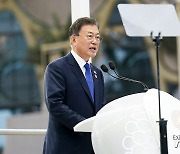 文대통령 "韓 도전적으로 기후변화 대응..UAE와 탄소중립 협력 희망"
