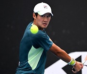 Kwon Soon-woo reaches second round at Australian Open