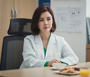 신은정, 청순한 외모에 거친 언변 '코믹 반전美' [내과 박원장]