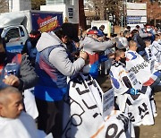 CJ택배 파업 21일째 울산 노조지도부 삭발식..상경투쟁 결의